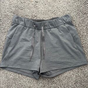 Lululemon On the Fly Shorts - Size 6